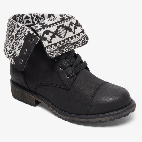 BRAND NEW girl roxy rg vela ankle / high boots size 1Y / 4Y / 5Y - Picture 1 of 6